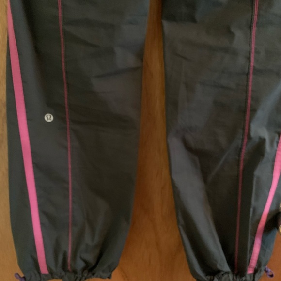 Lululemon pants - Picture 3 of 3